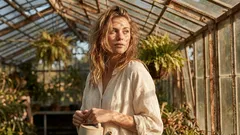 10 Things Men Find Off-Putting Even in Luxurious Women